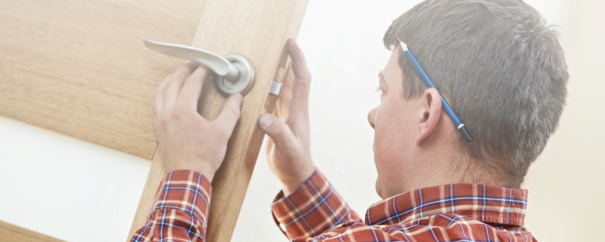 3 Reasons to Keep a Locksmith Number Close